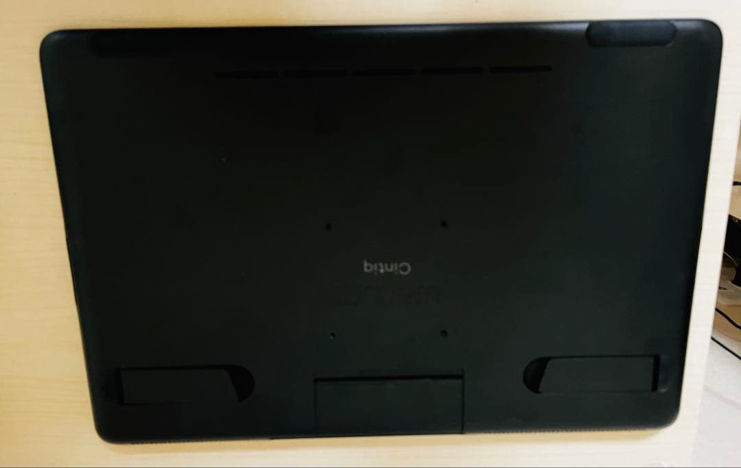 Wacom Cintiq16液晶ペンタブレット