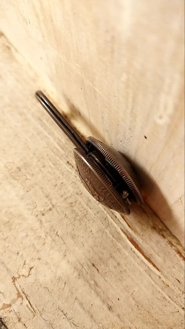 フェノメノン　ビヨンドディスクリプション　　コンチョ　キーホルダー