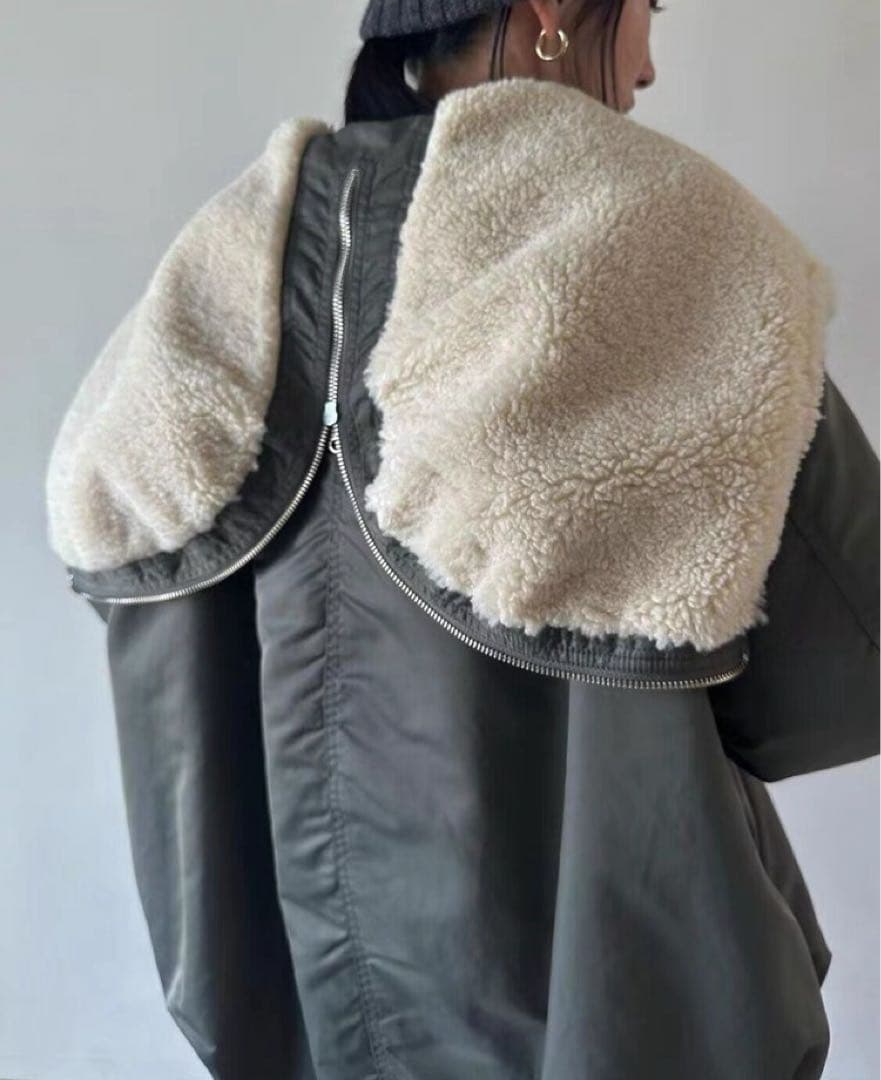 CLANE/クラネ BALLOON DESIGN HOODED N3B