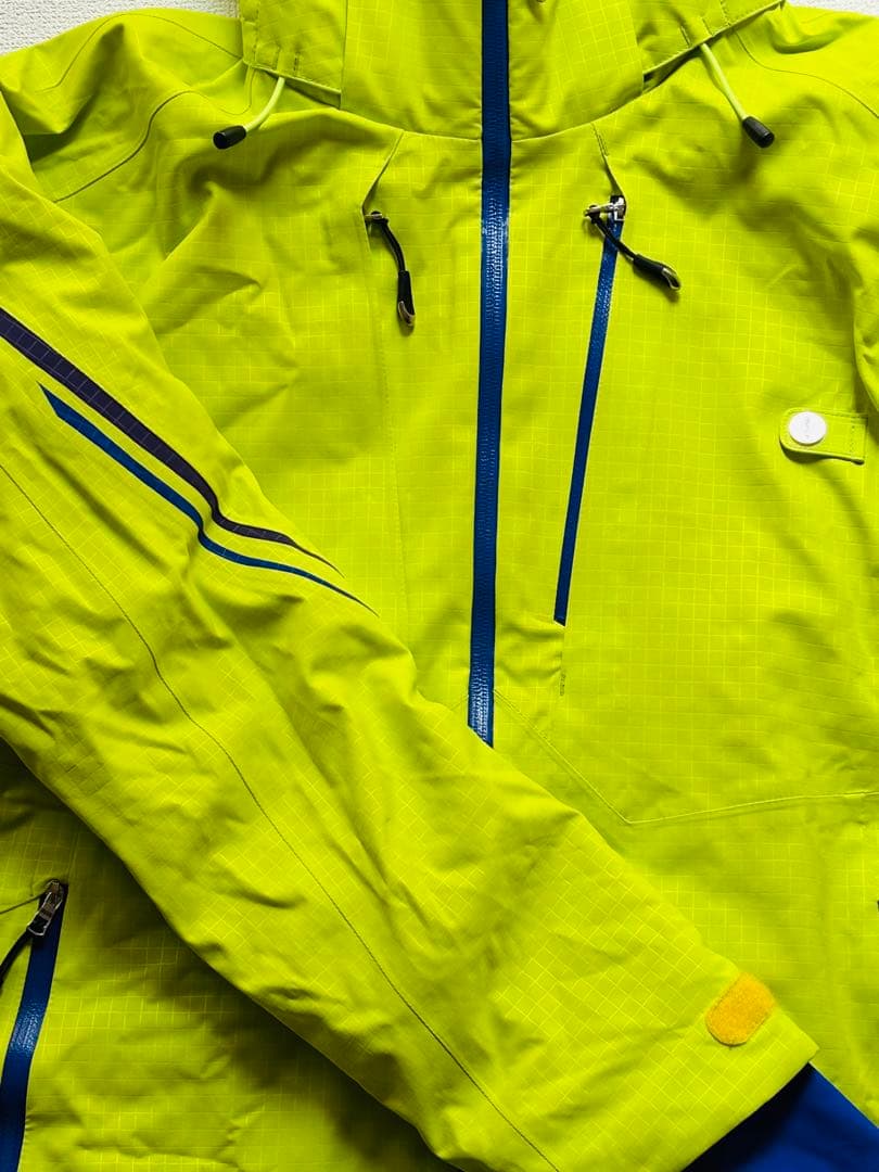 PHENIX　フェニックス スキーウェア Lサイズ　グリーン