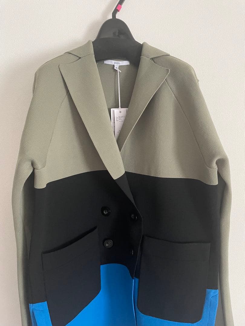 スクエアショルダーニットジャケット