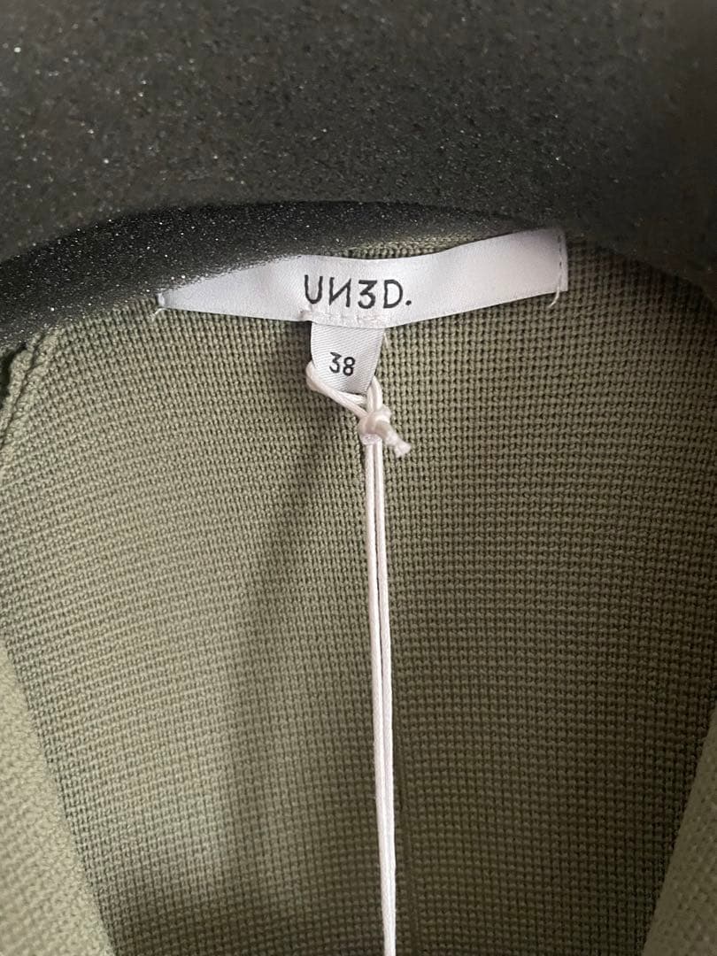 スクエアショルダーニットジャケット