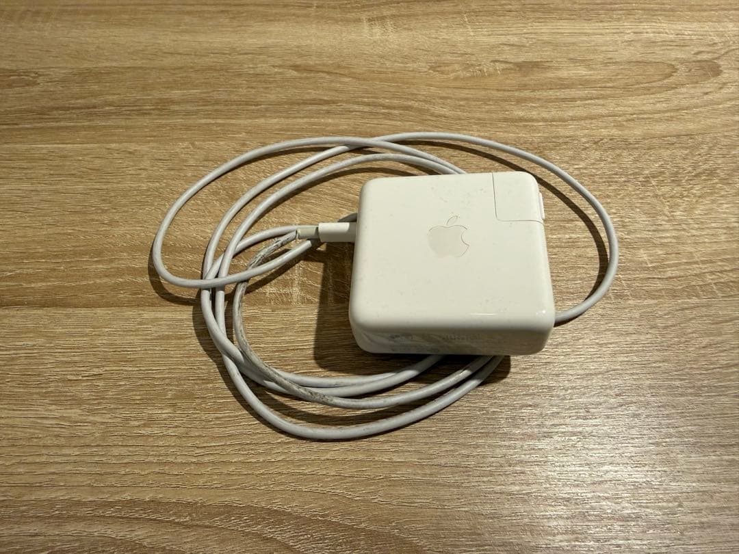 【美品】2020 Apple MacBook Pro