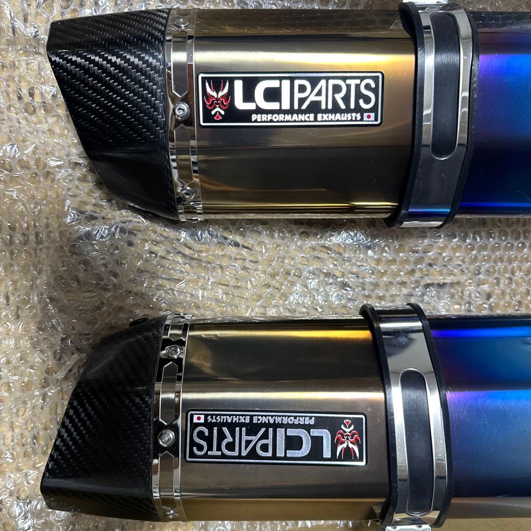 LCI PARTS デュアルテールマフラー送料込み 最終値下げになります。