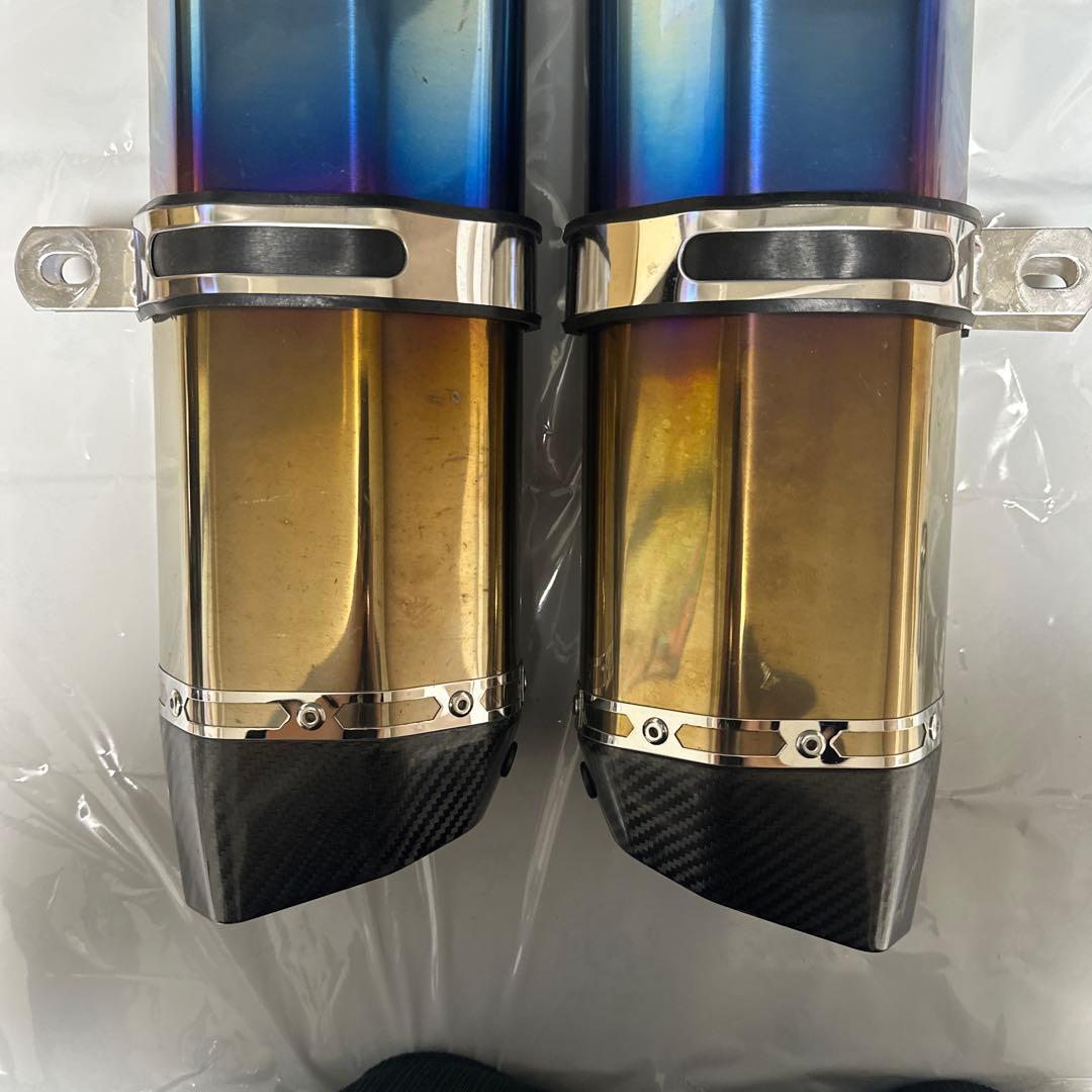 LCI PARTS デュアルテールマフラー送料込み 最終値下げになります。