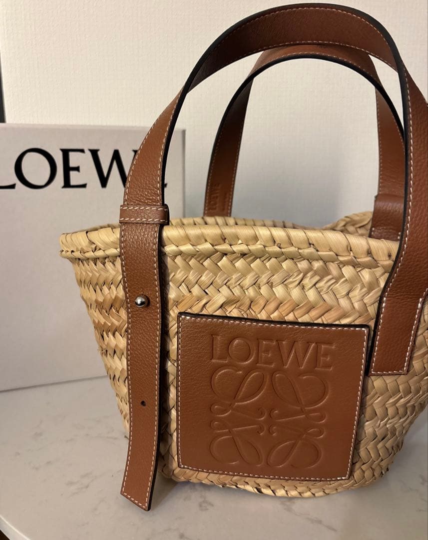 LOEWE ロエベ　バスケットバッグ　スモール　巾着袋付き