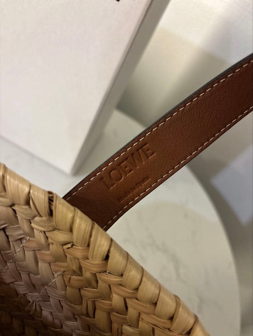 LOEWE ロエベ　バスケットバッグ　スモール　巾着袋付き