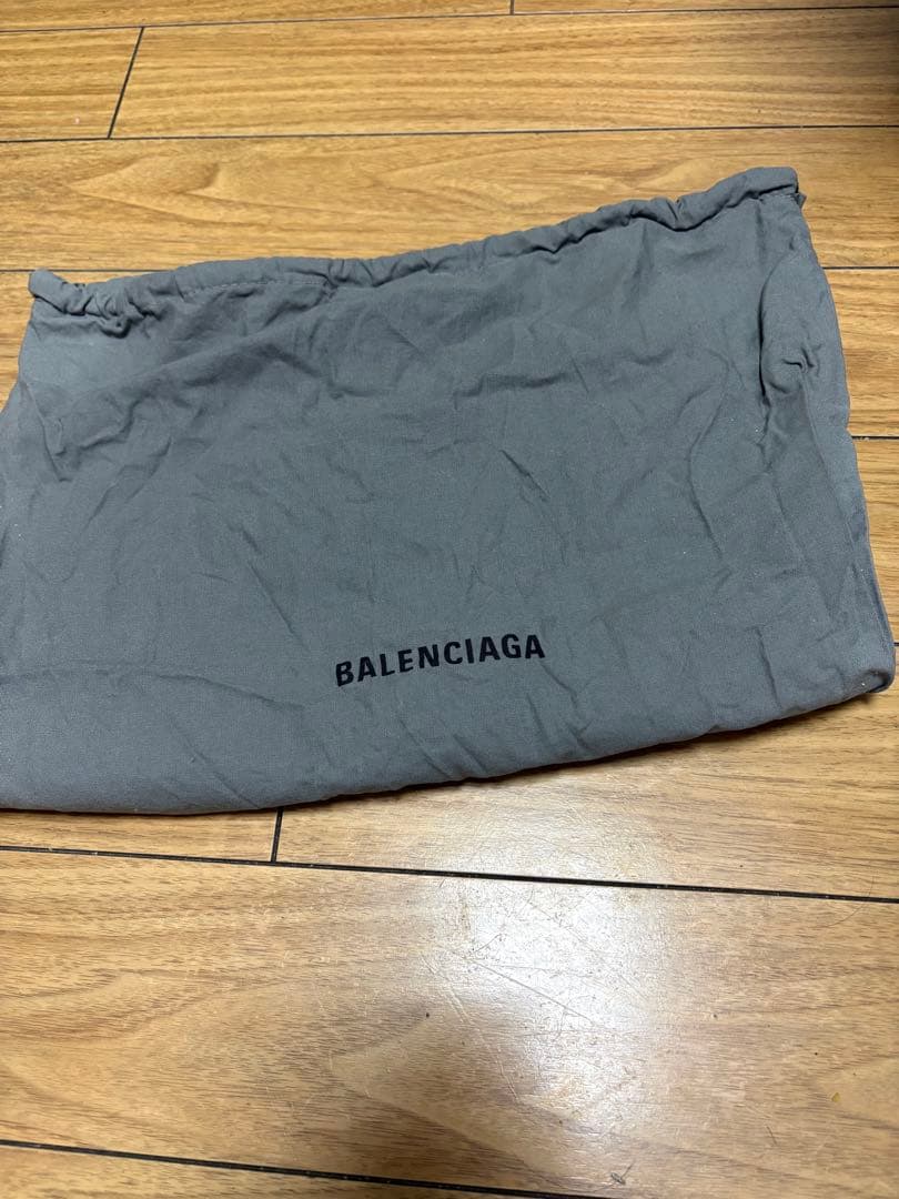 BALENCIAGA ブラック ラバーミュール