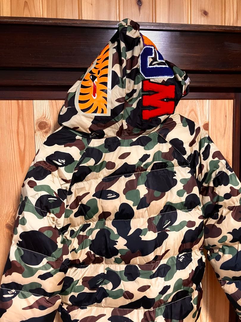 未使用★カモフラージュ フード付き ジャケット