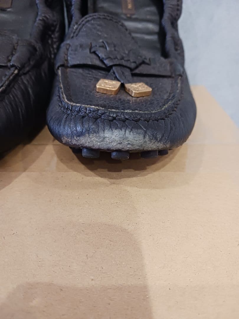 Louis Vuitton ブラック モカシン　　 ３８