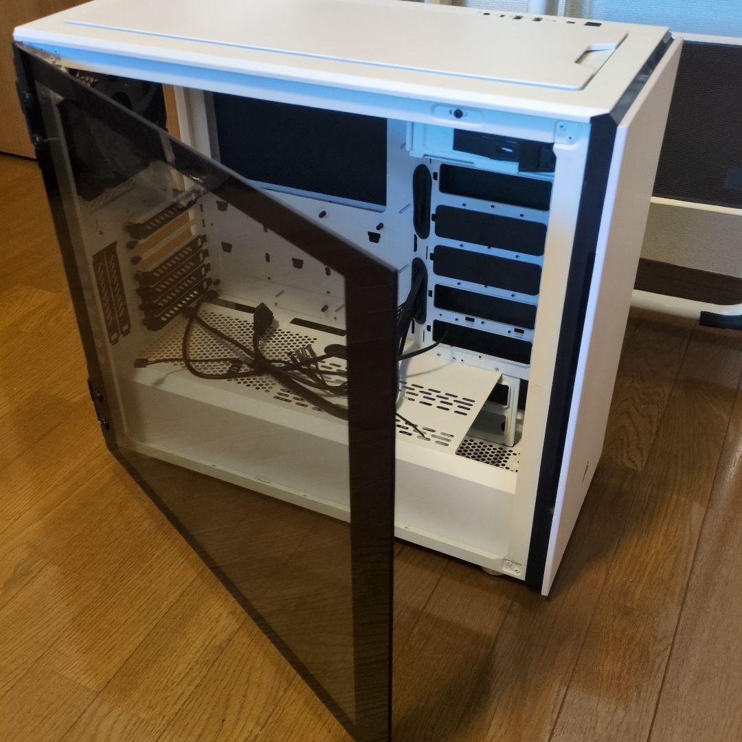 PCケースCorsair Carbide 678C Tempered Glass