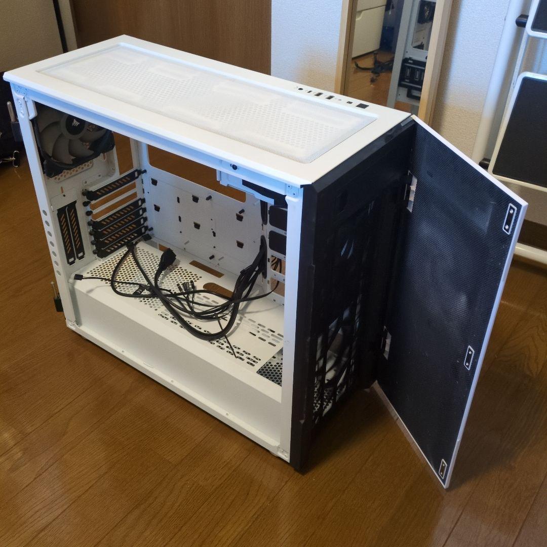 PCケースCorsair Carbide 678C Tempered Glass