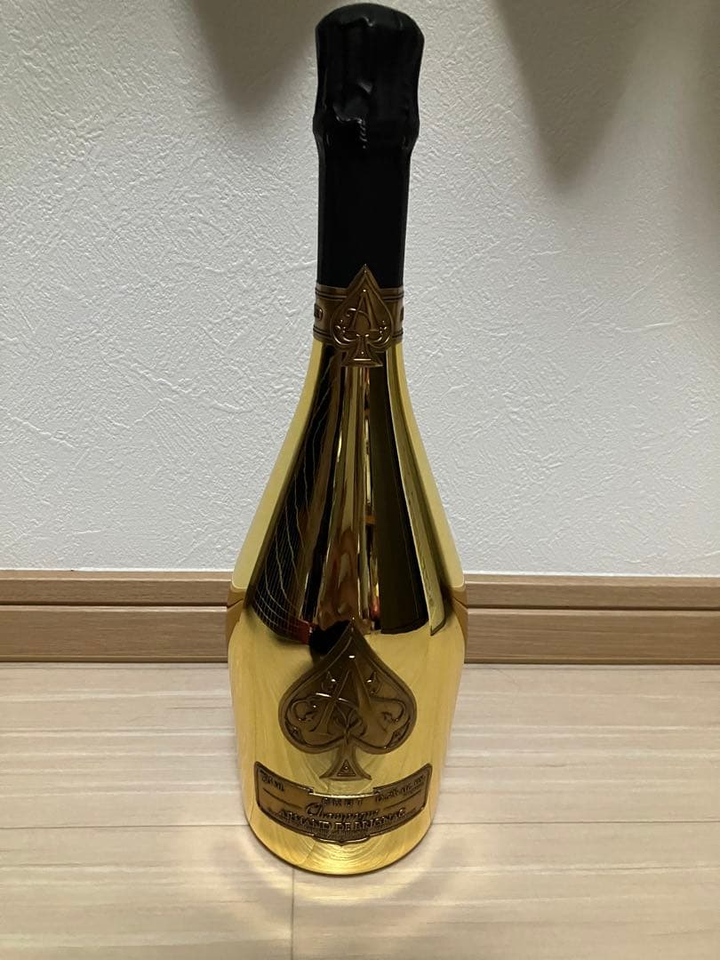 未開封　アルマンドゴールド　750ml