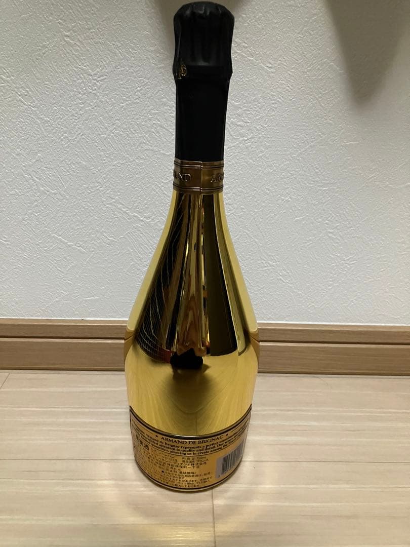未開封　アルマンドゴールド　750ml