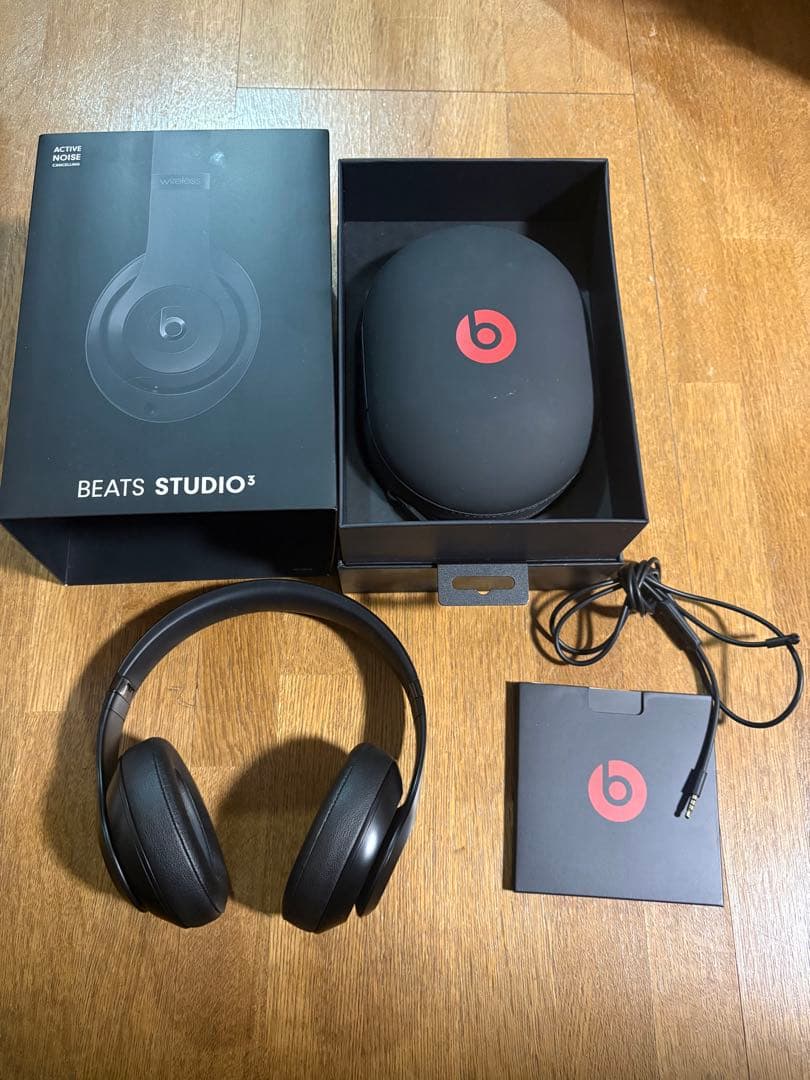 ヘッドホン Beats Studio3 black