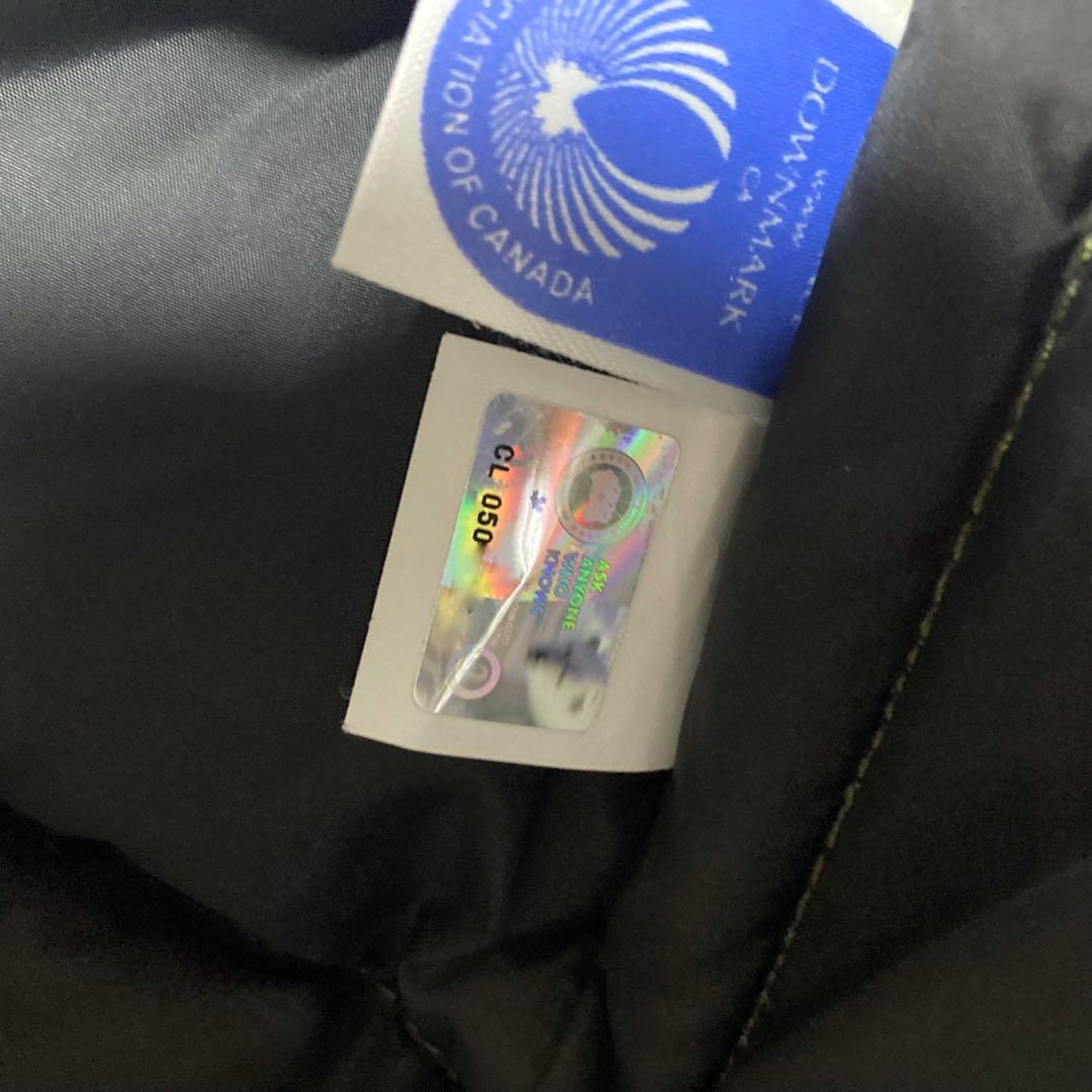 カナダグース　  XS 4125M R ダウンベスト