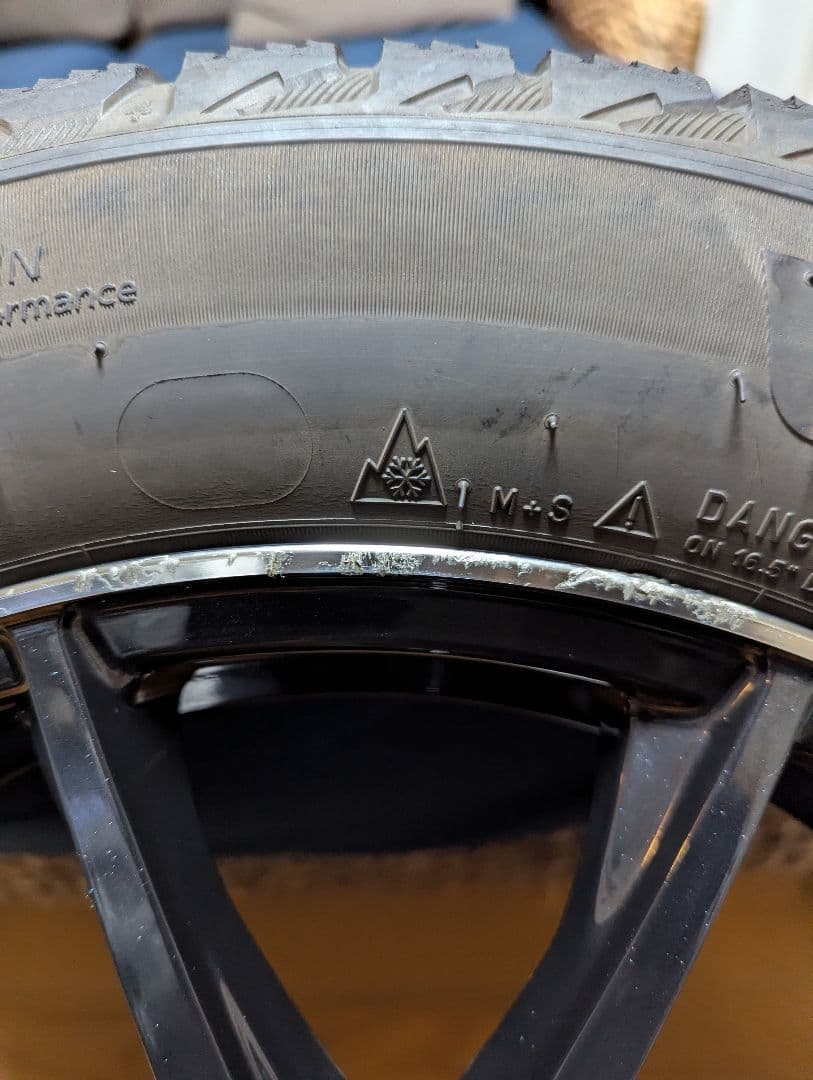 16インチ　アルミホイール　スタッドレス4本セット　ミシュラン　送料込み