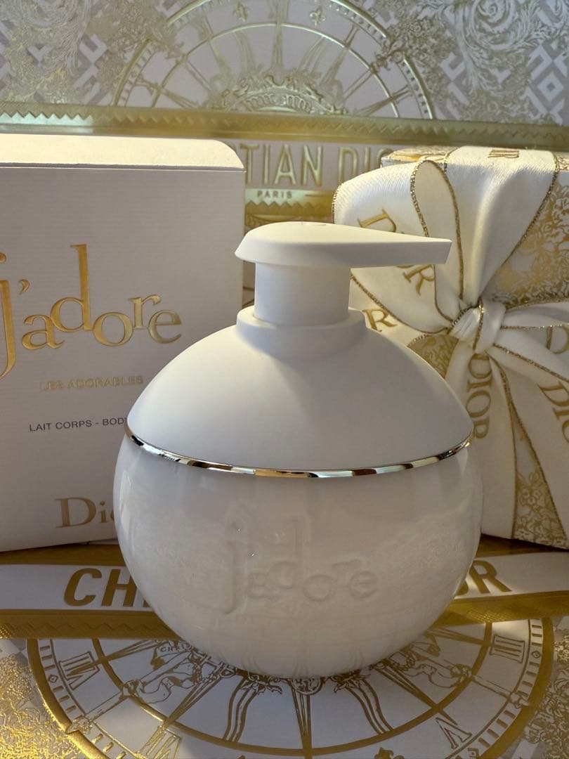 ダース新品未使用未DiorJ'adore ボディミルク ギフトボックス