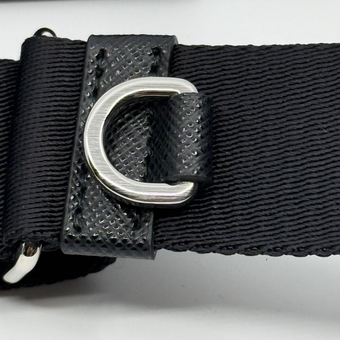 PRADA プラダ iPhone14Pro ショルダー スマホケース ストラップ