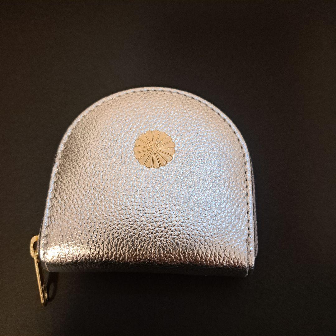 マ*ロ様 【新品未使用】皇居シルバー 天然レザー ケース