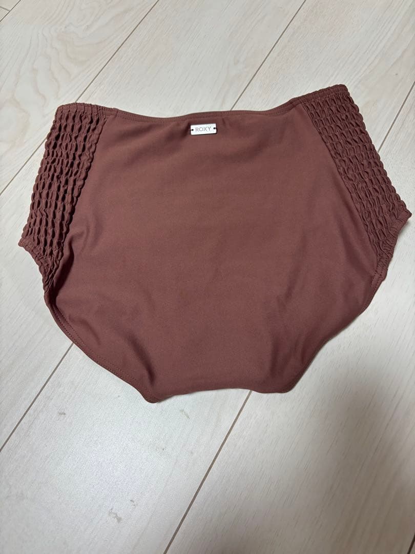 ロキシーブラウン セパレート水着 タンクトップとショーツ