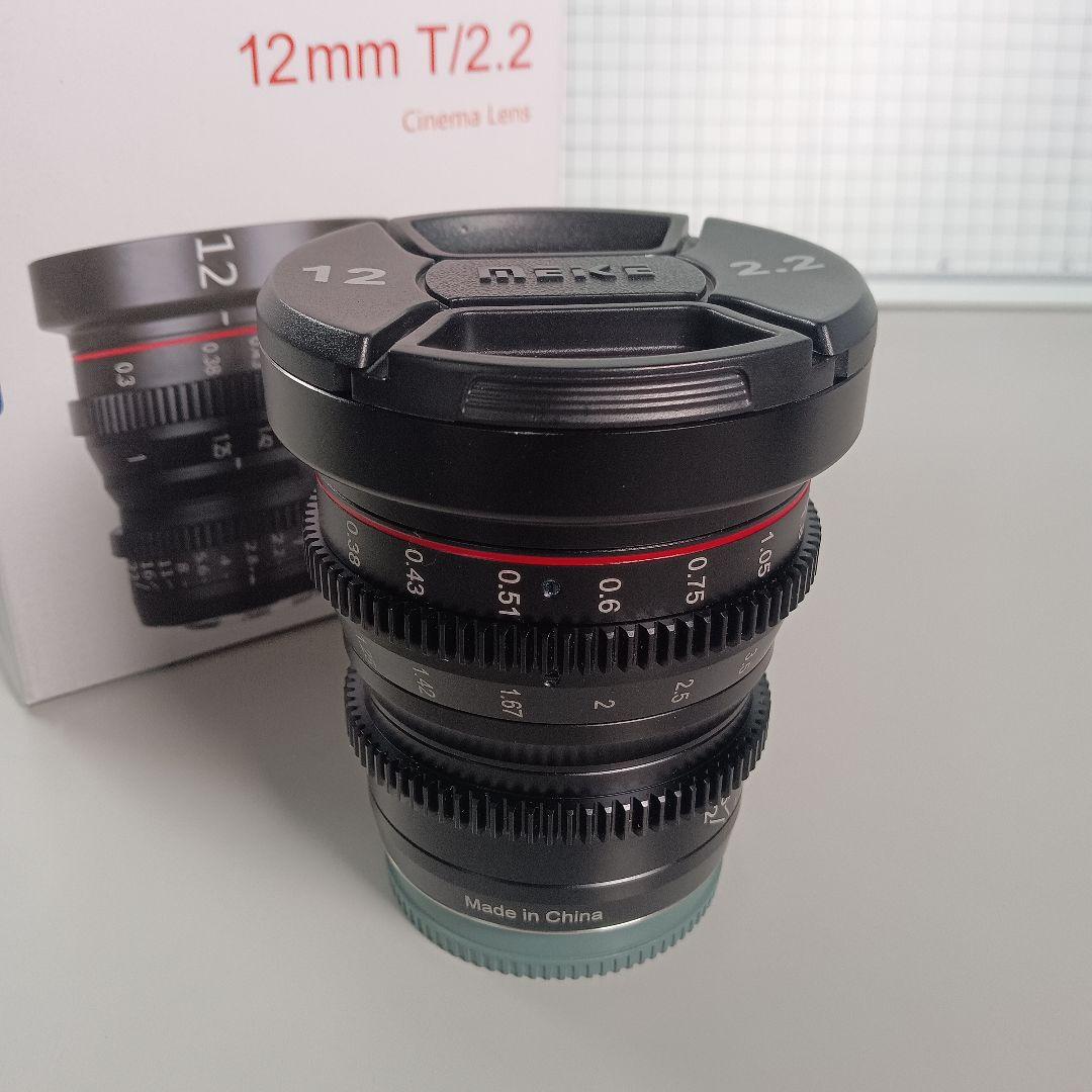 値下げ【1回使用のみ 超美品】 MEIKE 12mm T/2.2 シネマレンズ