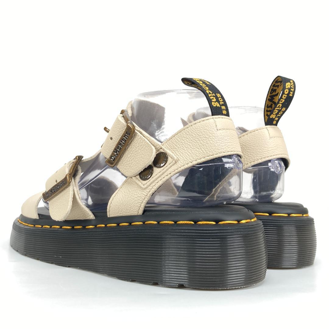 ドクターマーチン　GRYPHON QUAD　レザーストラップサンダル　ベージュ