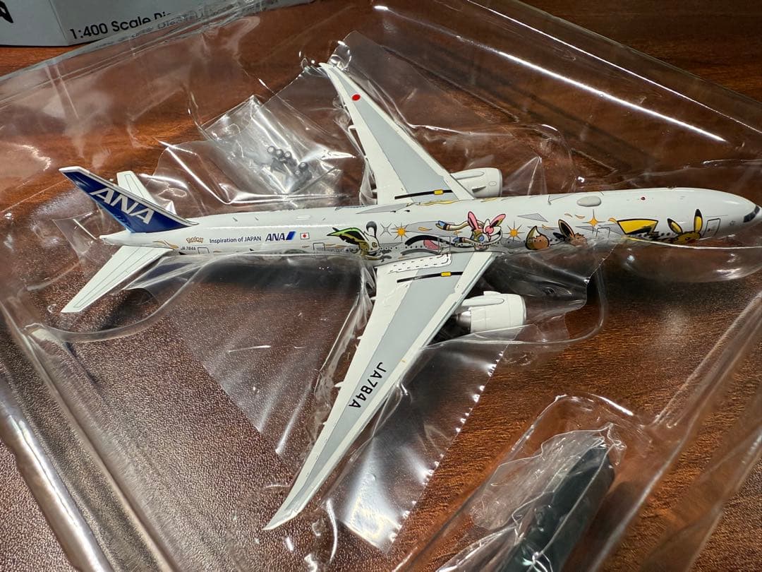 Aviation 1:400 ANA 全日空 B777-300ER JA784A