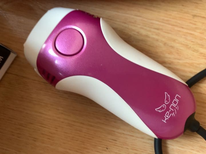 ★美品★24時間以内配送 ケノン 脱毛器　未使用カードリッジ2つ