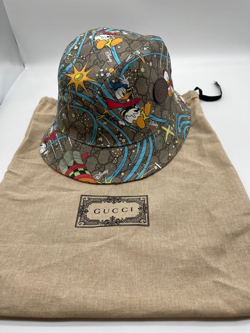 レア　グッチ　ディズニーコラボ　ドナルド　ハット　サイズM 保存袋付き　美品