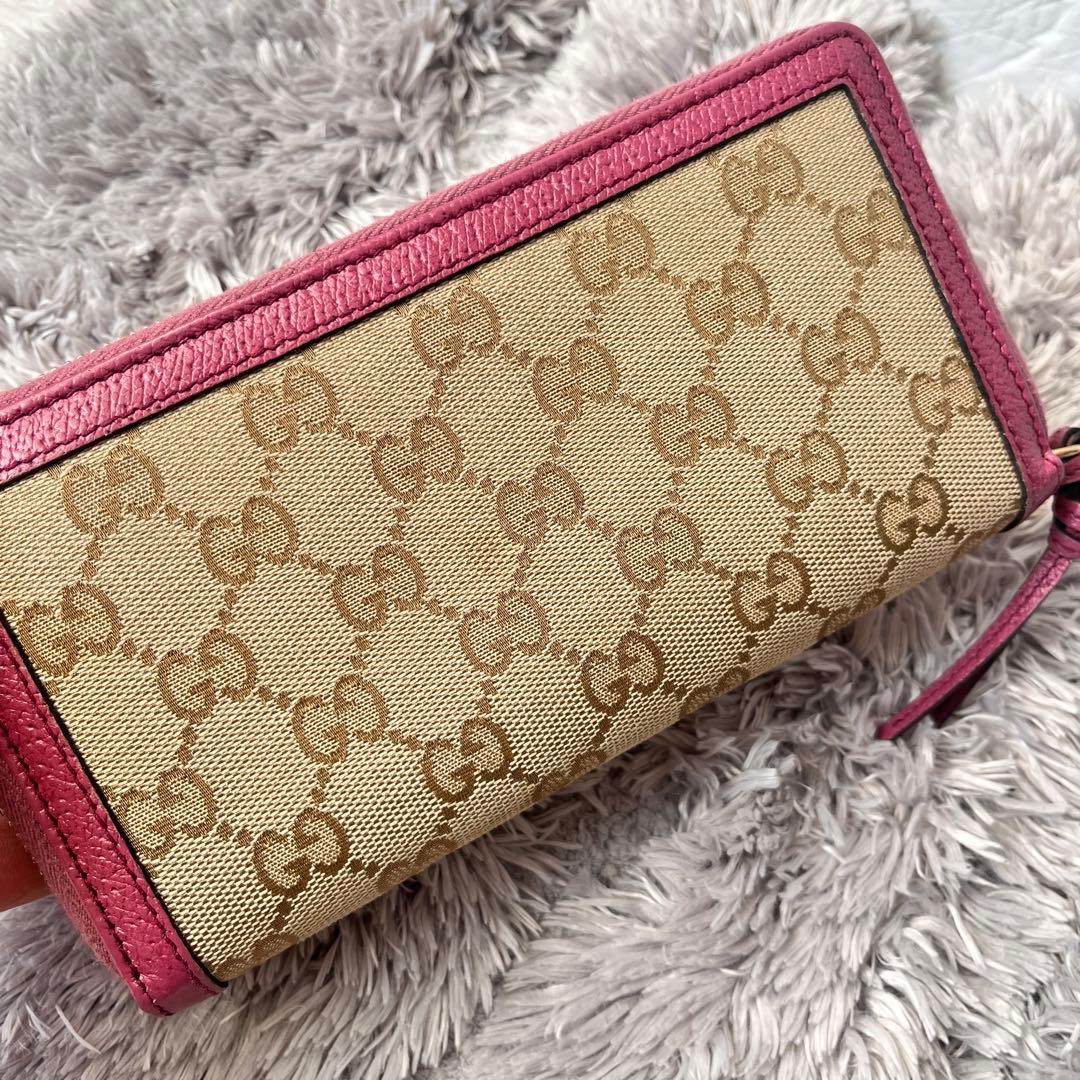良品✨GUCCI ラウンドジップ　GGキャンバス ラパープル　長財布　ロゴ金具