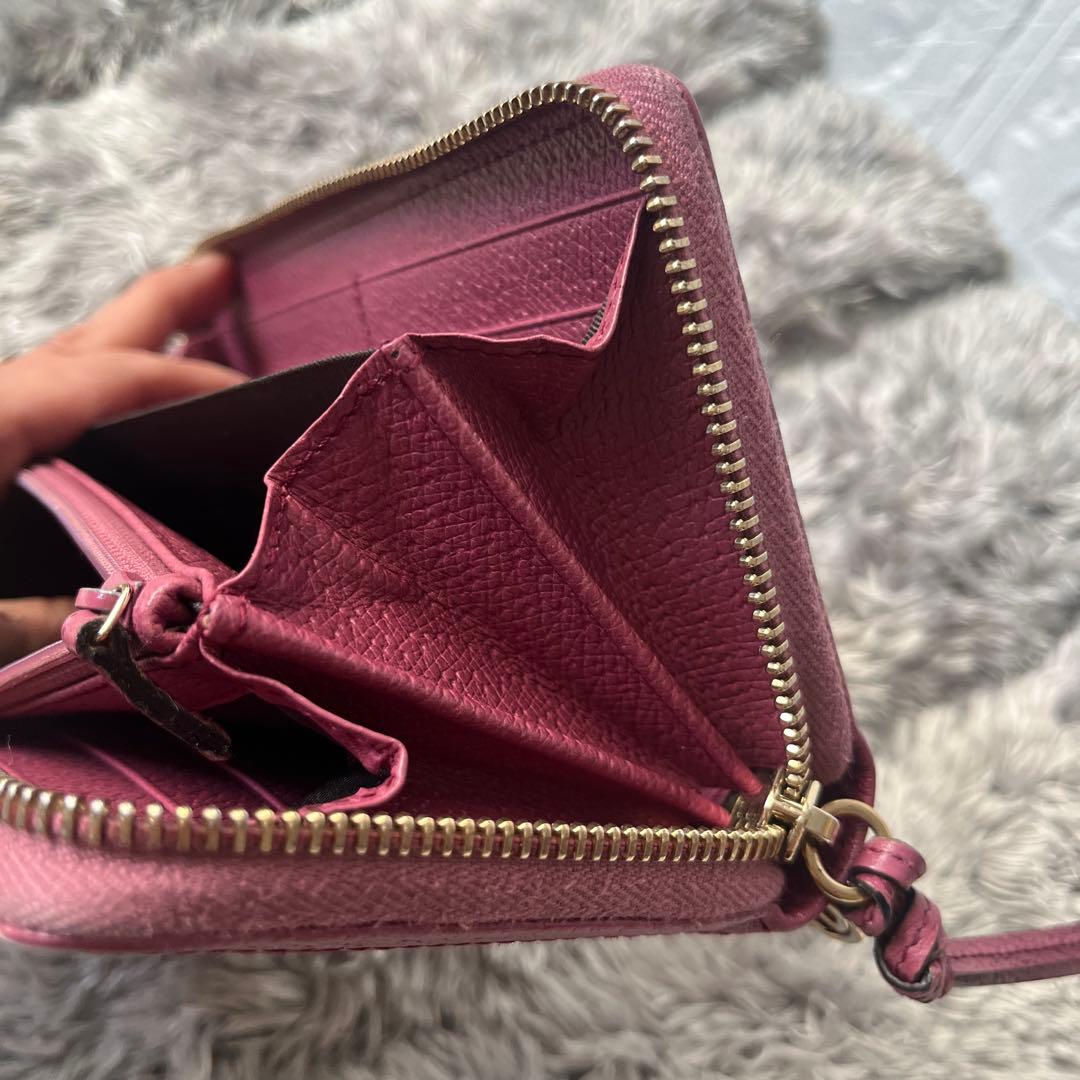 良品✨GUCCI ラウンドジップ　GGキャンバス ラパープル　長財布　ロゴ金具