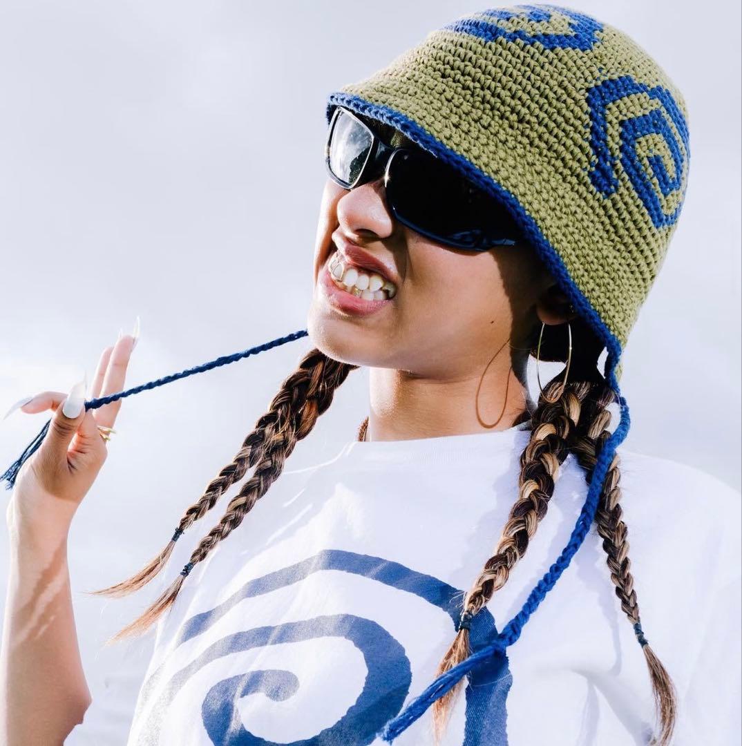 帽子 sol soonerorlaterHand-knitted Bucket Hat