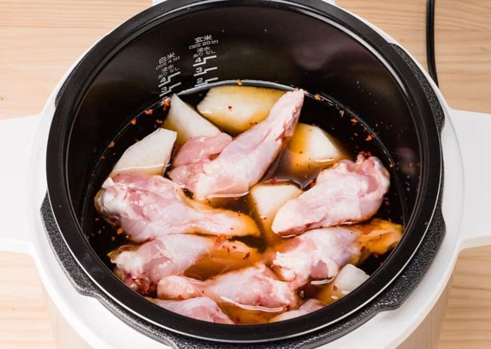 【新品未開封】リブセトラ 電気圧力鍋 LPC-T20/W ホワイト