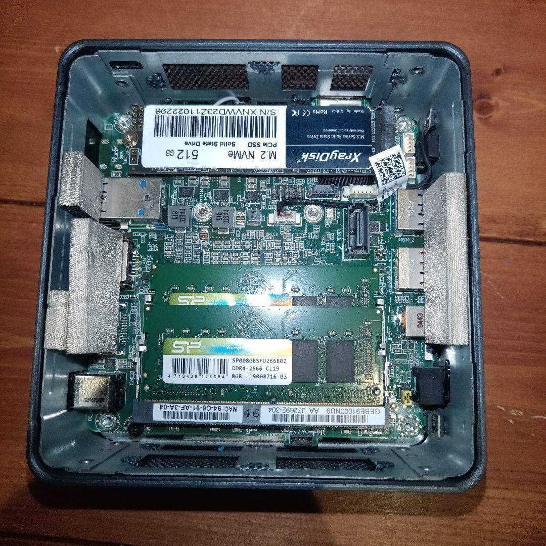 intel NUC BOXNUC8i5BEH ミニPC Windows11