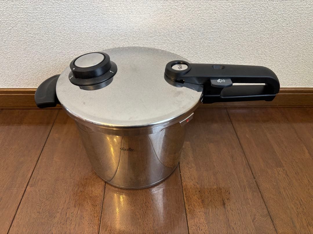 こ*ん様 フィスラー ビタビット 圧力鍋 4l