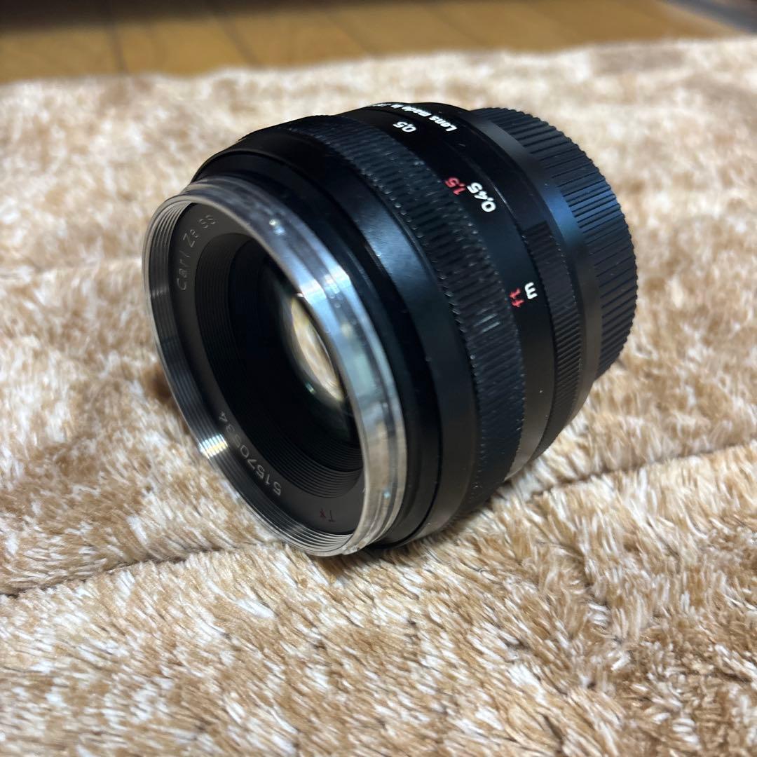 カールツァイスCanon EFマウント 50mm