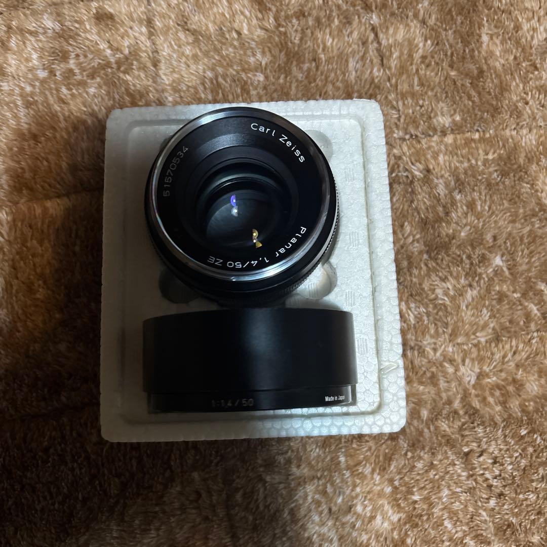 カールツァイスCanon EFマウント 50mm