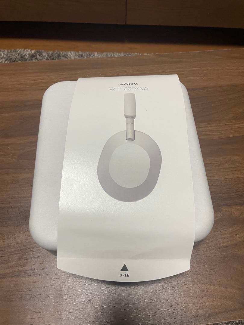 [値引き歓迎]Sony Wh-1000X5 ホワイト