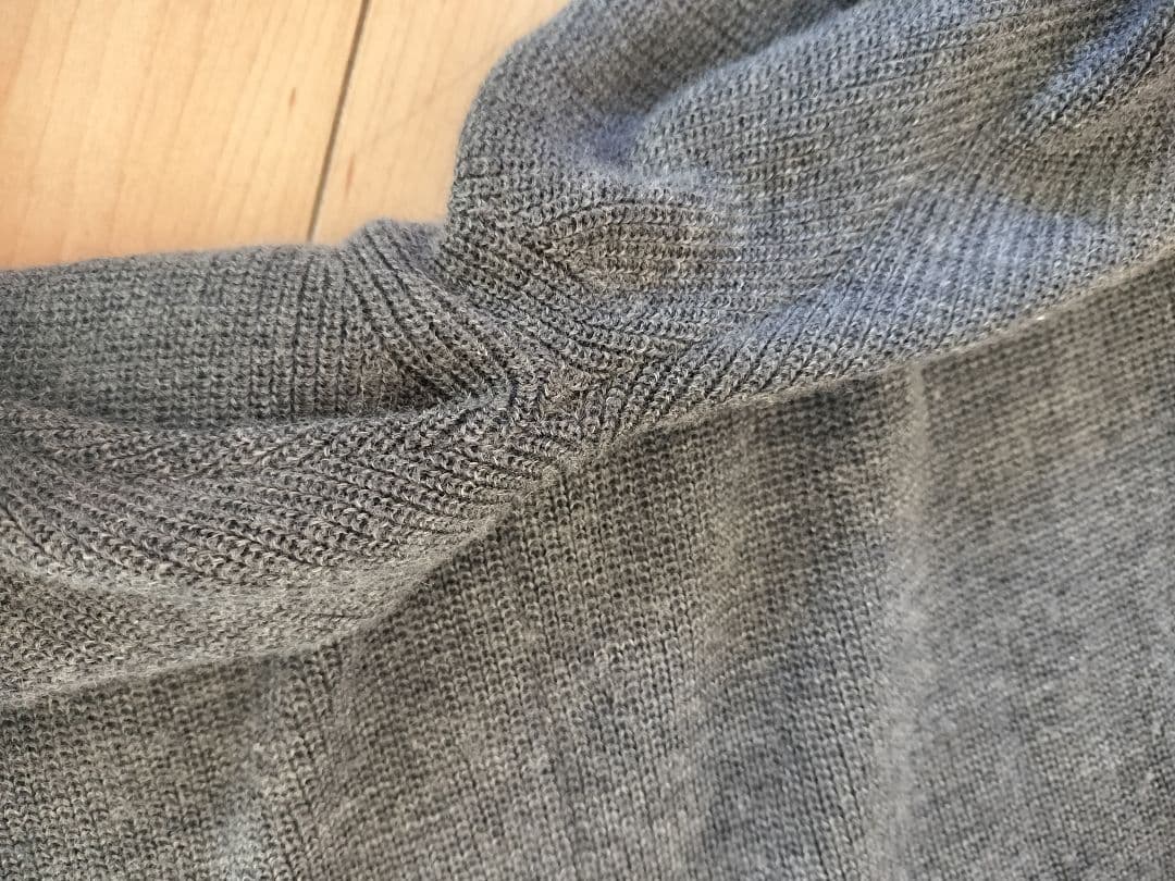 DRESS HERSELF シルクウール/レギンスパンツ　チャコールグレー