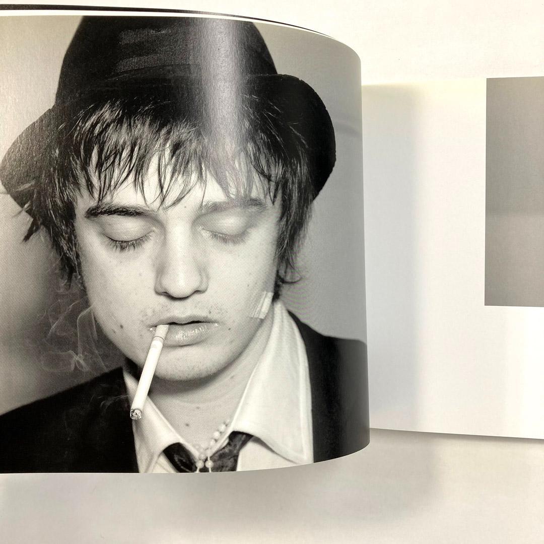 エディスリマン 写真集 LONDON BIRTH OF A CULT 2005