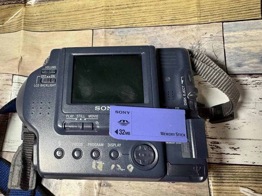 【希少】フロッピー記録　SONY　Digital Mavica MVC-FD92