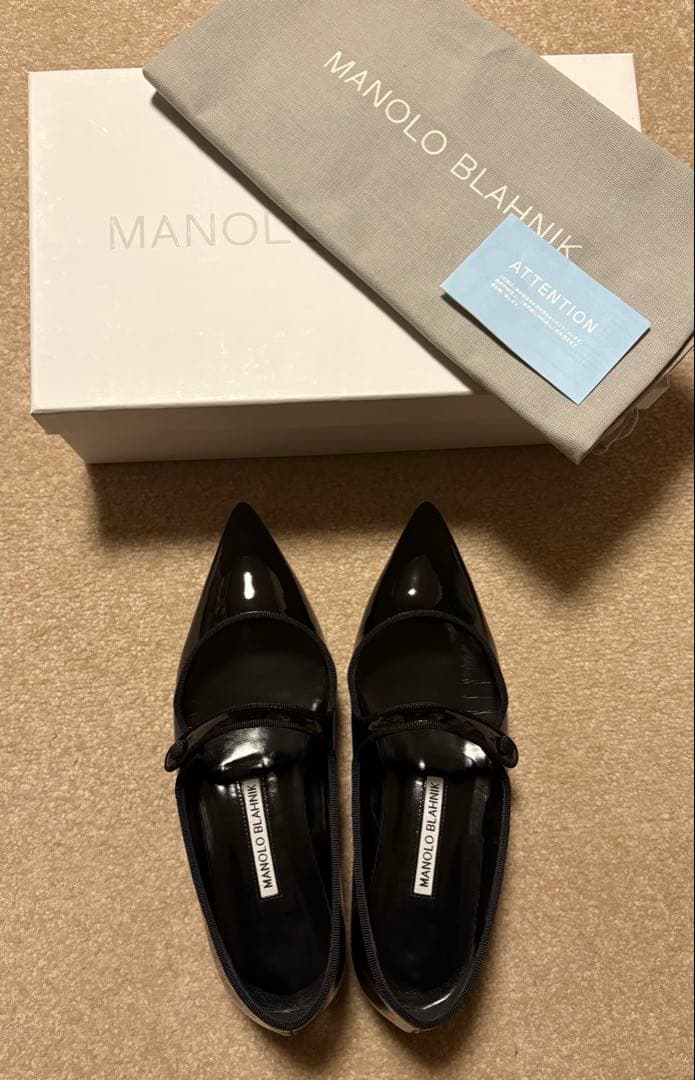 マノロブラニク　メリージェーン現行品　36サイズ