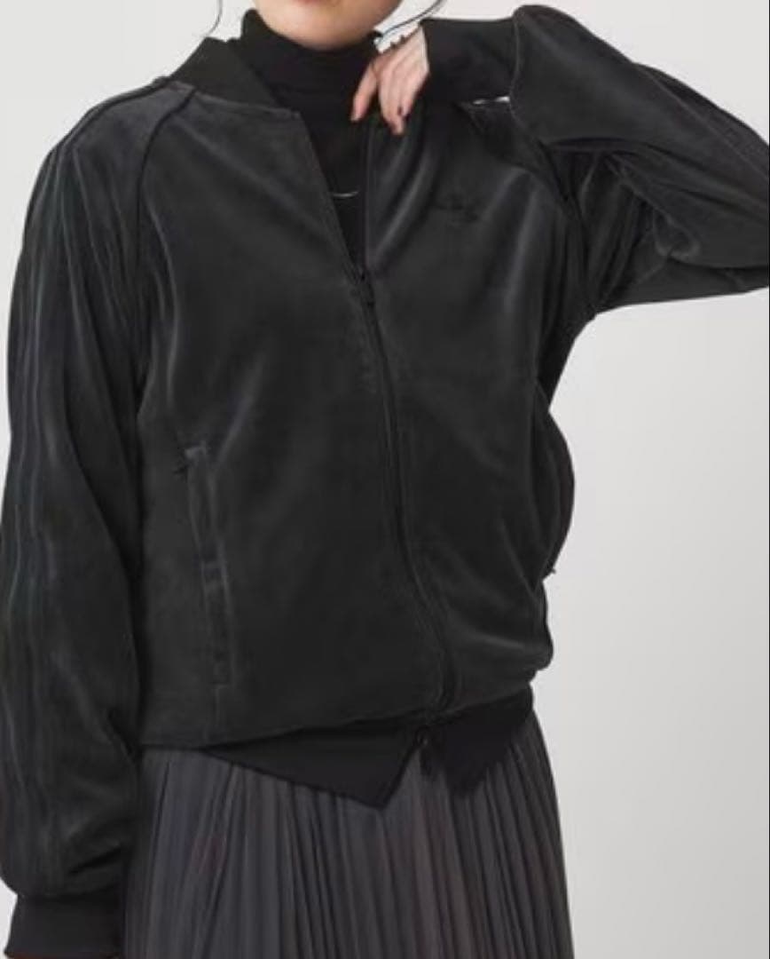 ＜adidas Originals＞ベロア トラックジャケットユニセックスM