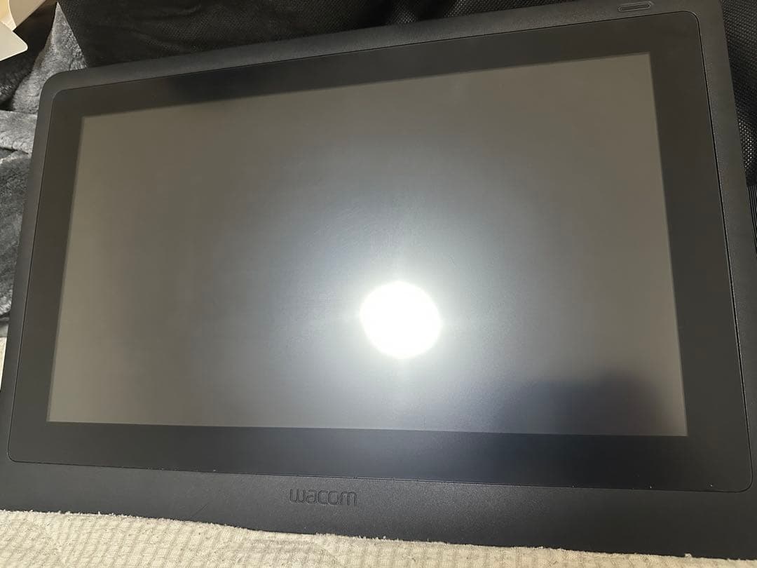 液タブ・ペンタブ Wacom Cintiq 16 DTK166