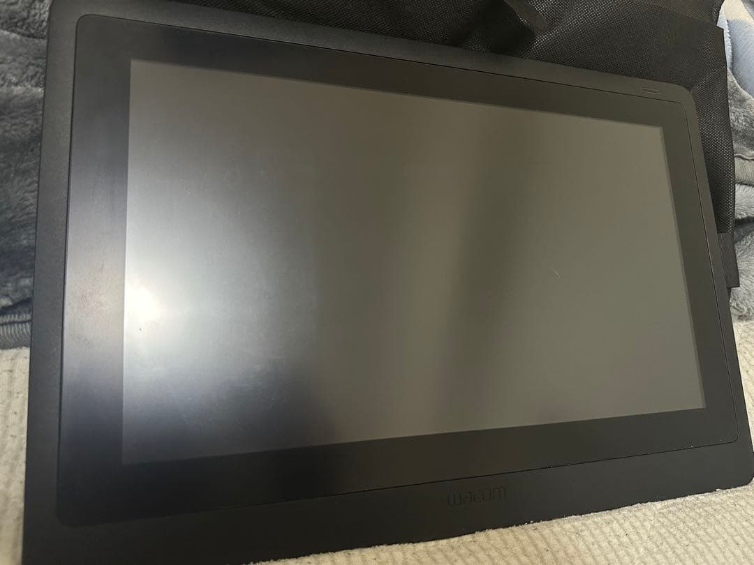 液タブ・ペンタブ Wacom Cintiq 16 DTK166