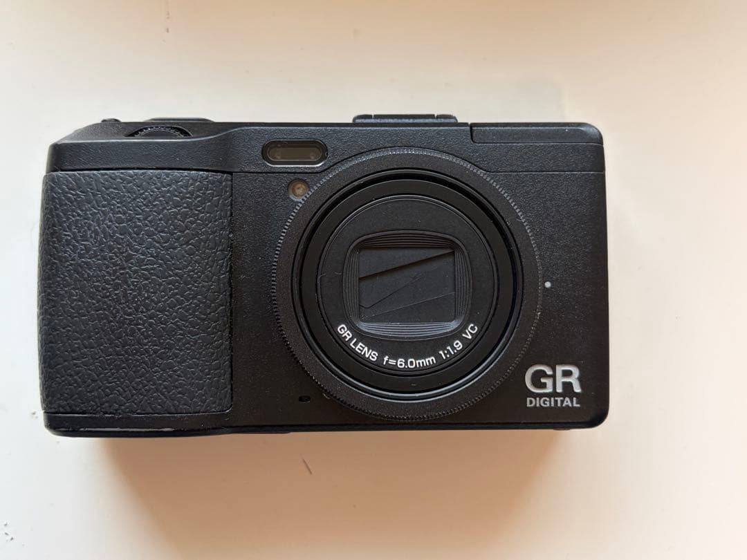 RICOH GR DIGITAL IV 本体