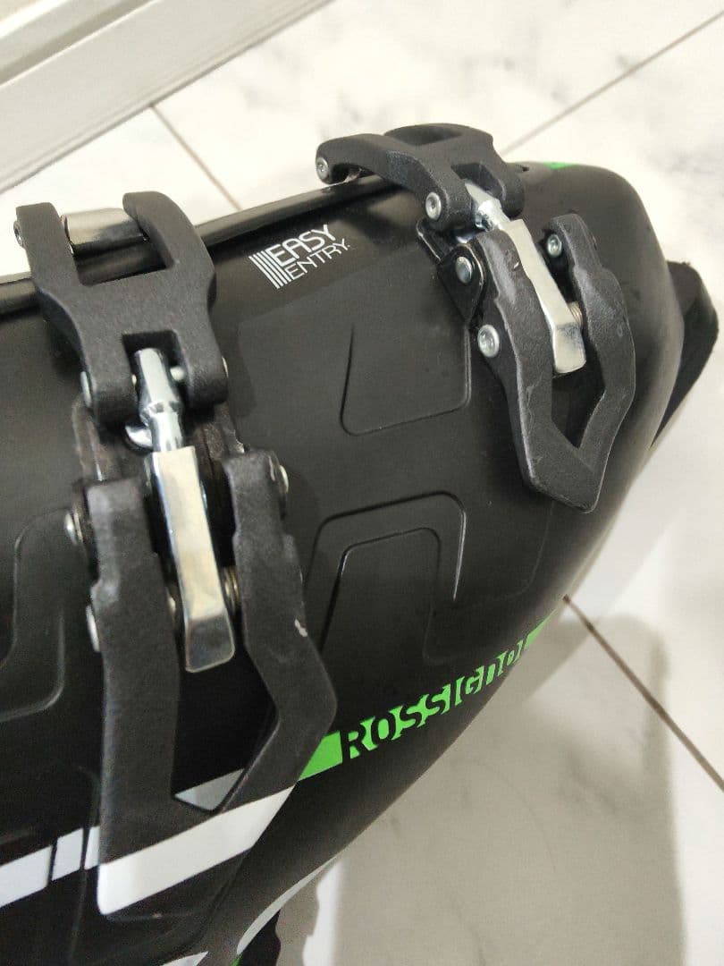 【最終価格！】ROSSIGNOL スキーブーツ Speed80 黒/緑　良品☆