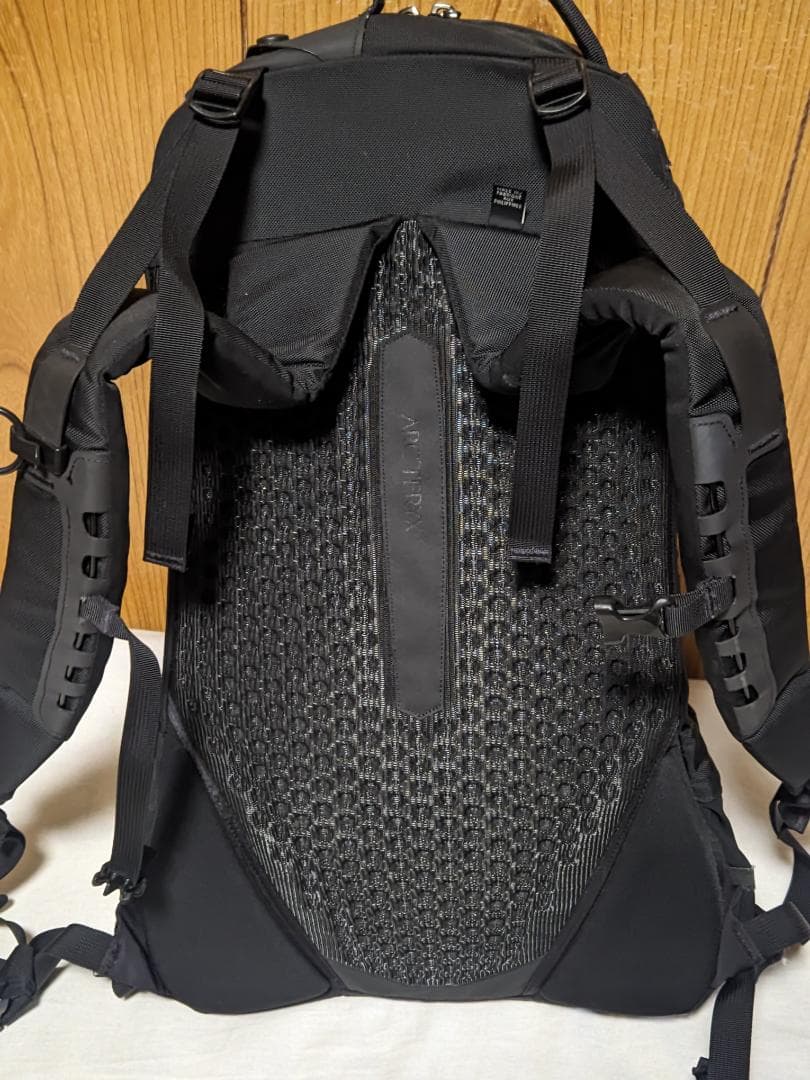 [2024モデル]アークテリクス アロー22 ブラックII