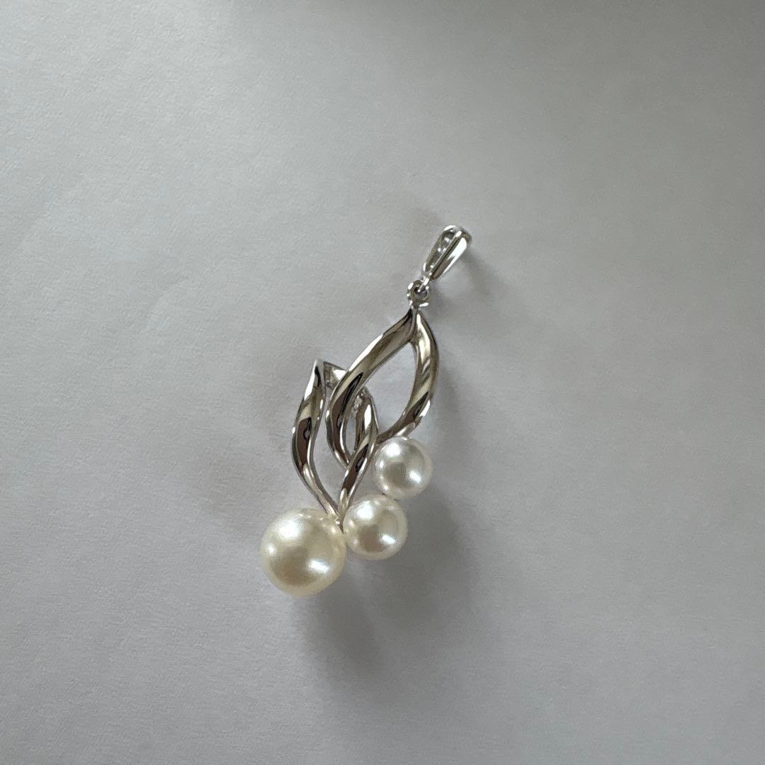 シルバーリーフモチーフパールチャーム